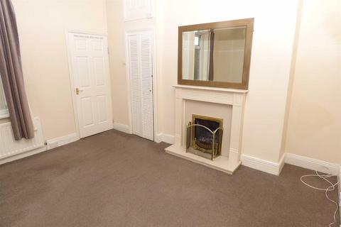 2 bedroom apartment to rent, Chirton West View, North Shields