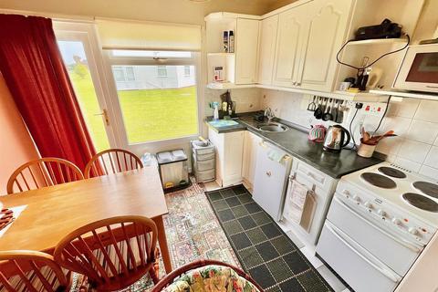 2 bedroom chalet for sale, Edward Road, Winterton-On-Sea