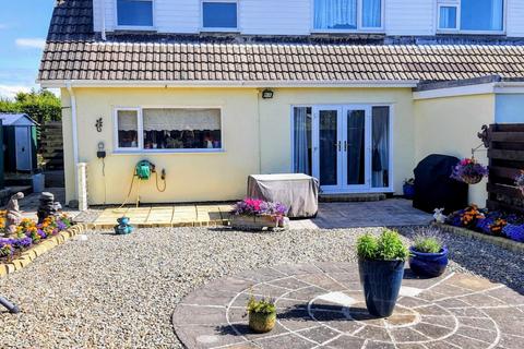 3 bedroom semi-detached house for sale, St. Brides View, Roch, Haverfordwest