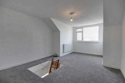 25 Barnards Drive, South Cave, Brough, HU15 2HL