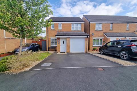 3 bedroom detached house for sale, Dan Y Cwarre, Carway, Kidwelly