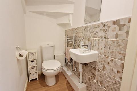 33 Dan Y Cwarre, Carway, Kidwelly, SA17 4JA