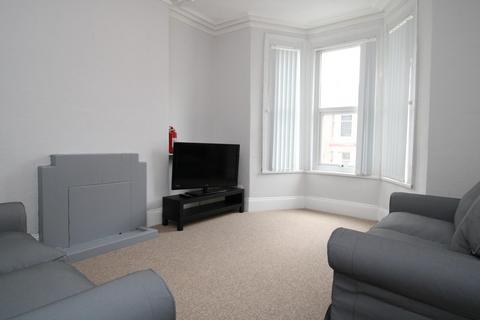 4 bedroom house to rent, Ashford Road, Plymouth PL4