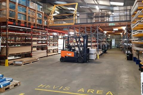 Industrial unit to rent, Warehouse, Rotterdam Road, Hull, East Yorkshire, HU7 0XD