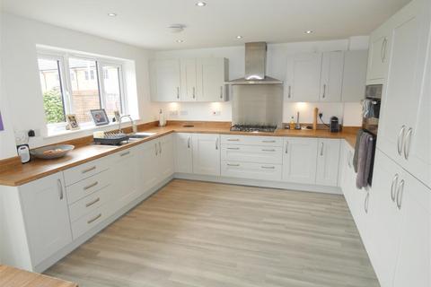 4 bedroom detached house for sale, Pipers Hollow, Sandbach
