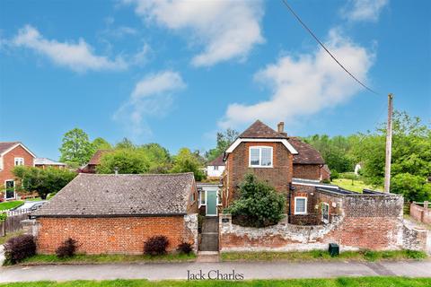 4 bedroom detached house for sale, Laddingford