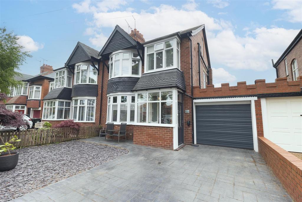 The Broadway, Cullercoats 4 bed semidetached house for sale £495,000