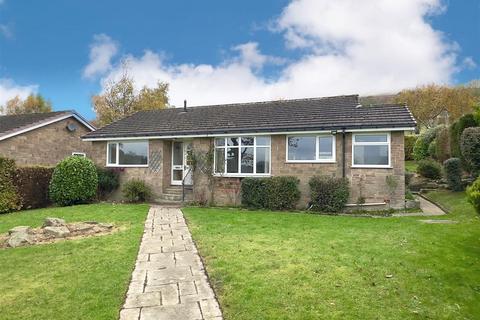 3 bedroom detached bungalow to rent, Ashopton Drive, Bamford