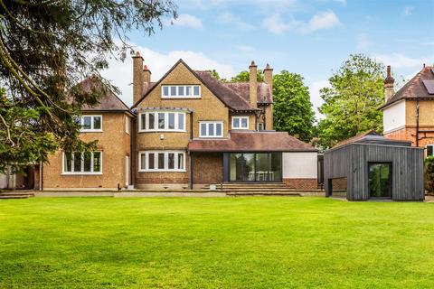 36 Cornwall Road, Cheam, Sutton, SM2 6DS