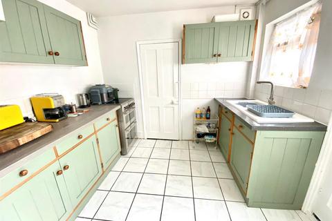 3 bedroom terraced house for sale, Ontario Road, Lowestoft, Suffolk