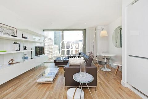 1 bedroom flat to rent, Landmark East Tower, E14