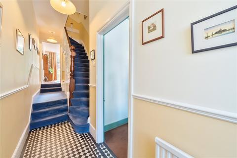 83 Victoria Road, Wood Green, London, N22 7XG