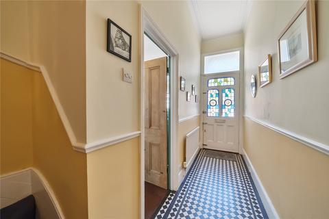 83 Victoria Road, Wood Green, London, N22 7XG