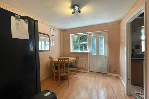 14 Acer Grove, Ribbleton, Preston, PR2 6EZ