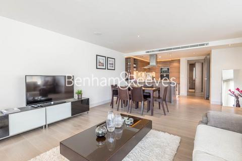 2 bedroom apartment to rent, Townmead Road, Fulham SW6