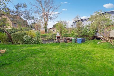 undefined, Willow Avenue, Denham, UB9