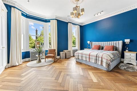 22 Marlborough Road, London, W4 4ET