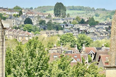 1 bedroom flat for sale, Bathwick Street, Bath