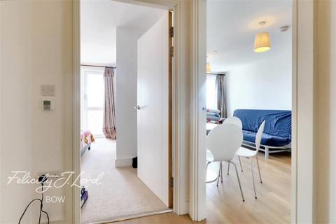 1 bedroom flat to rent, Ivy Point, E3