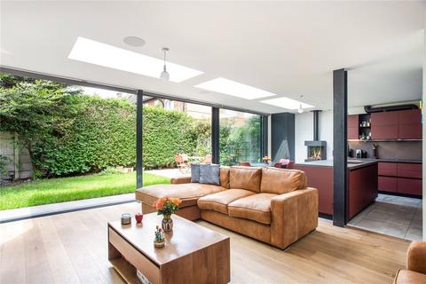 3 bedroom semi-detached house for sale, Yew Tree Road, London, Hammersmith and Fulham, W12