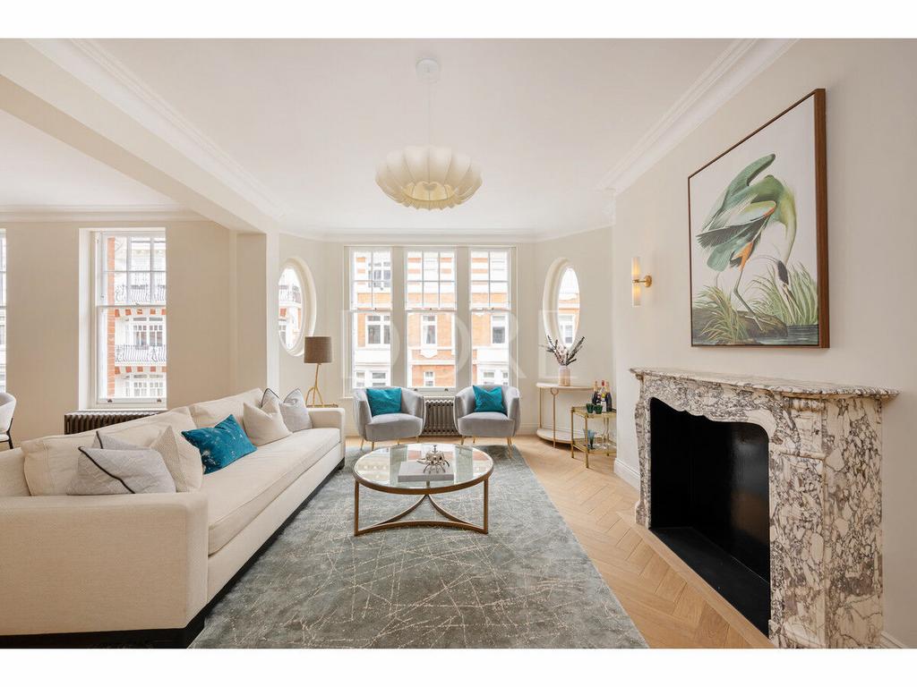 Basil Street, London, SW3 3 bed apartment for sale £4,250,000