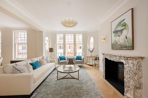 3 bedroom apartment for sale, Basil Street, London, SW3