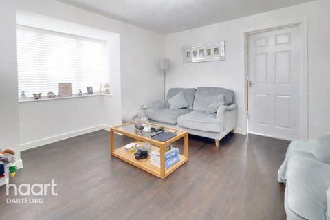 3 bedroom end of terrace house for sale, Halcrow Avenue, Dartford