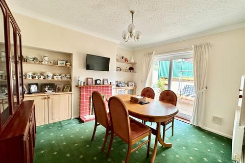 3 bedroom semi-detached house for sale, Stanbury Road, Torquay, TQ2 7LL