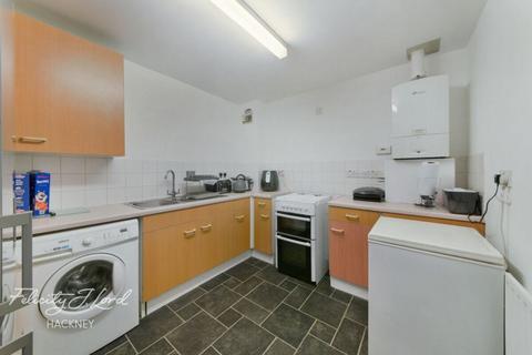 1 bedroom flat for sale, Tudor Road, Hackney, E9