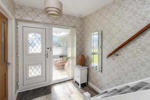 3 bedroom semi-detached house for sale, Hylands Close, Crawley, West Sussex. RH10 6RX
