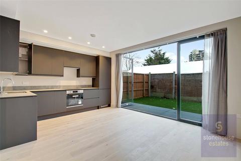 3 bedroom terraced house for sale, Olive Street, Romford, London, RM7
