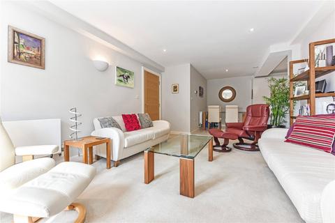 2 bedroom apartment for sale, Richmond House, Church Square, Chichester, PO19