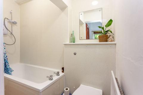 31 Easter Road, Edinburgh, EH7 5PJ