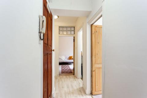 31 Easter Road, Edinburgh, EH7 5PJ