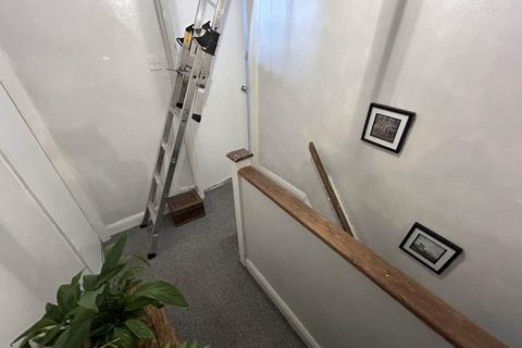 32 Abson Street, Chadderton, Oldham, OL1 2PR