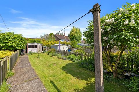 8 Harrington Road, Loddington, Kettering, NN14 1JZ