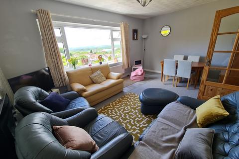 3 bedroom detached house for sale, Aldwyn Road, Fforestfach, Swansea, City And County of Swansea.