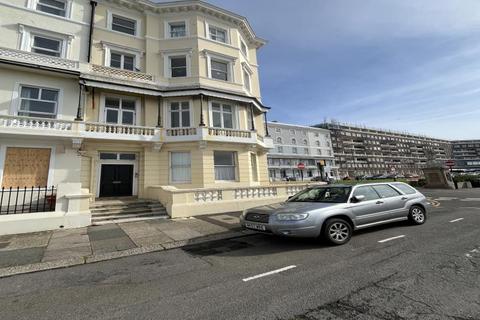 3 bedroom apartment to rent, Carlisle Parade, Hastings