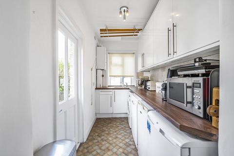 49 Stapleton Road, London, SW17 8AY