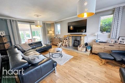 102 Breach Road, Heanor, DE75 7NL