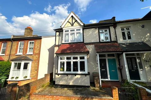 26a Alma Road, Carshalton, SM5 2PF