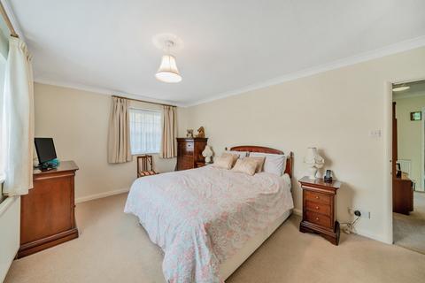 3 bedroom bungalow for sale, Will Hall Close, Alton, Hampshire, GU34