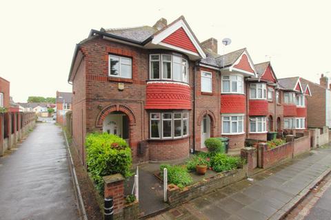 3 bedroom end of terrace house for sale, Pervin Road, Cosham