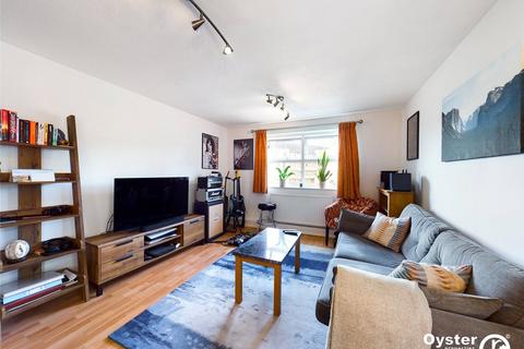 1 bedroom property to rent, Moriatry Close, London, N7