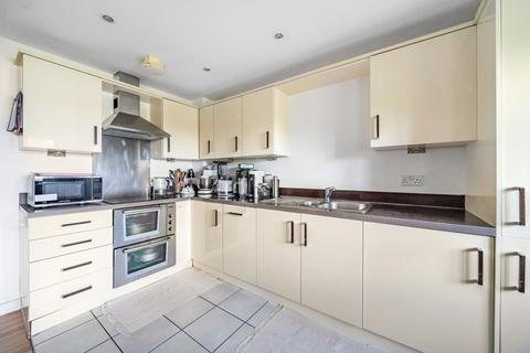 2 bedroom apartment for sale, Ercolani Avenue, High Wycombe