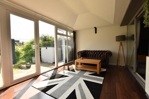 2 bedroom semi-detached bungalow for sale, Keble Close, Stamford, PE9