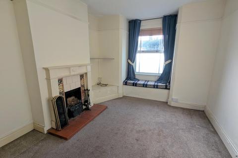 2 bedroom terraced house for sale, Queens Street, Stamford, PE9