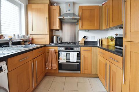 2 bedroom link detached house for sale, Cross Road, Clacton-on-Sea, Essex
