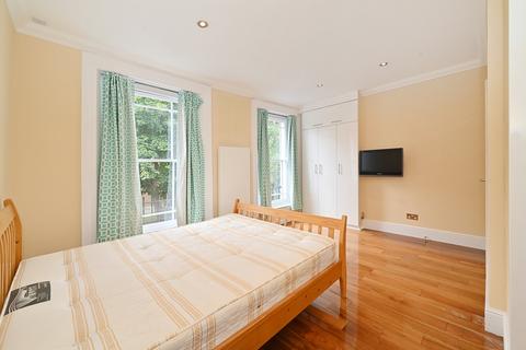 4 bedroom terraced house to rent, Violet Hill, London, NW8