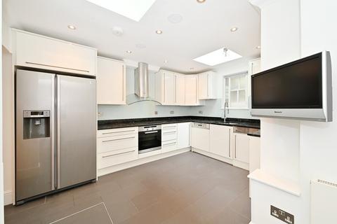 4 bedroom terraced house to rent, Violet Hill, London, NW8